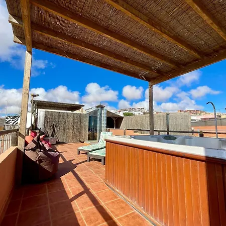 Hotel Zen Piscina Y Jacuzzi 4*